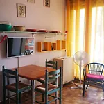 Апартаменты 2 Pieces Avec Terrasse, Acces Piscine Et Activites Sportives - 4 Couchages, Clim En Option - Fr-1-195-89